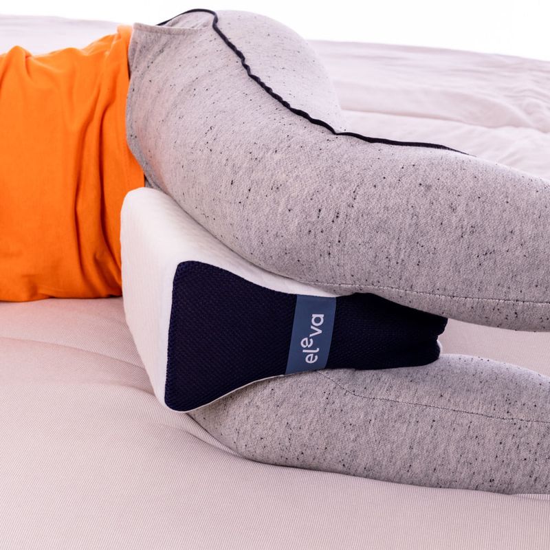 Almohada-ELEVA-apoyo-para-rodilla-25x20-cm-2