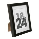 Porterretrato-con-marco-negro-18x24-cm-0