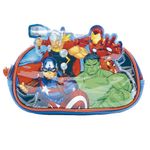 Cartuchera-Avengers-en-3D-1-cierre-1