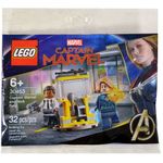 LEGO-Avengers-Captain-Marvel---Nick-Fury-0