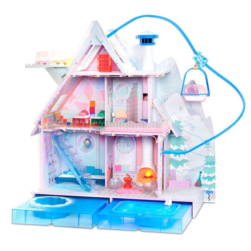 LOL-Surprise-Chalet-Winter-1
