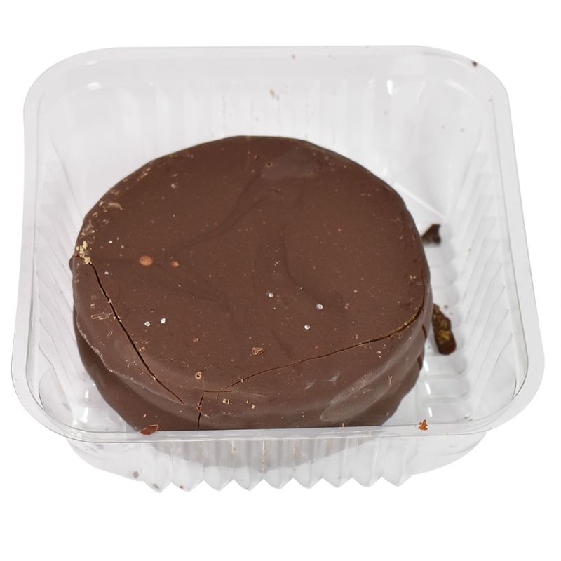 Alfajor-dulce-de-leche-y-chocolate-sin-azucar-agregada-1