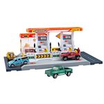 Estacionamiento-con-vehiculos-y-accesorios-0