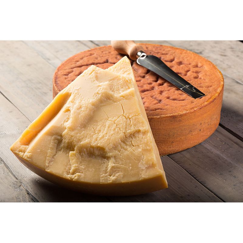 Queso-Parmesano-Granja-Naturalia-fraccion-270-g-0