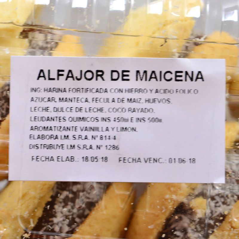 Alfajor-de-maicena-en-bandeja-x-230-g-1