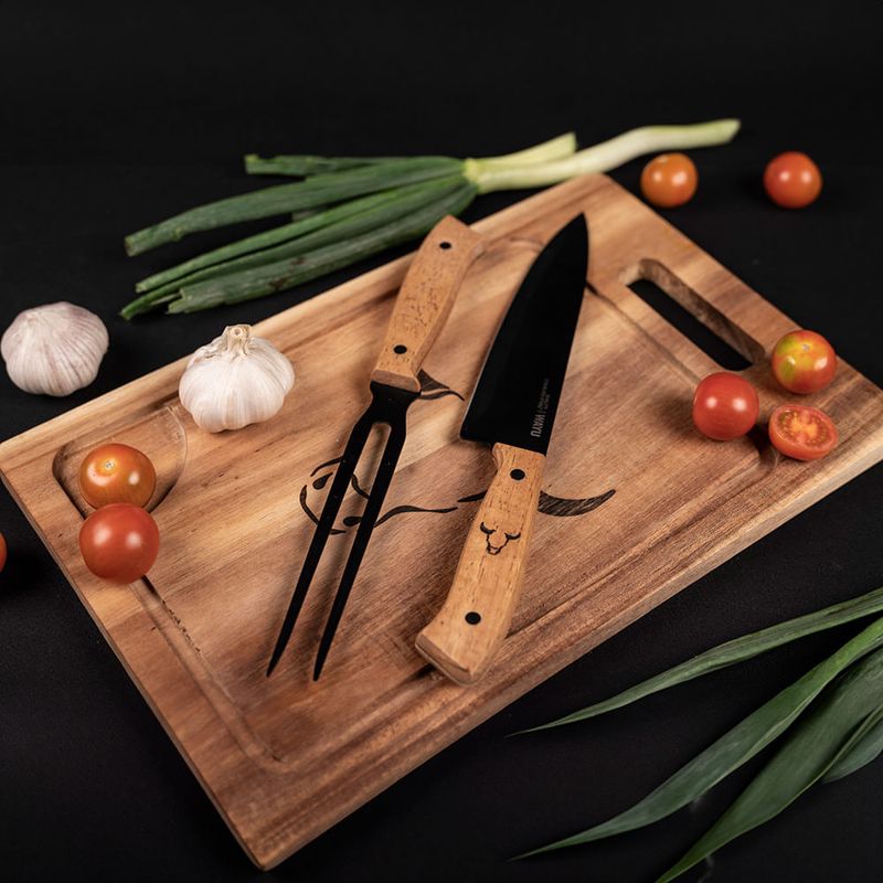 Set-Cuchillo-Tenedor-para-Parrilla-WAYU-2