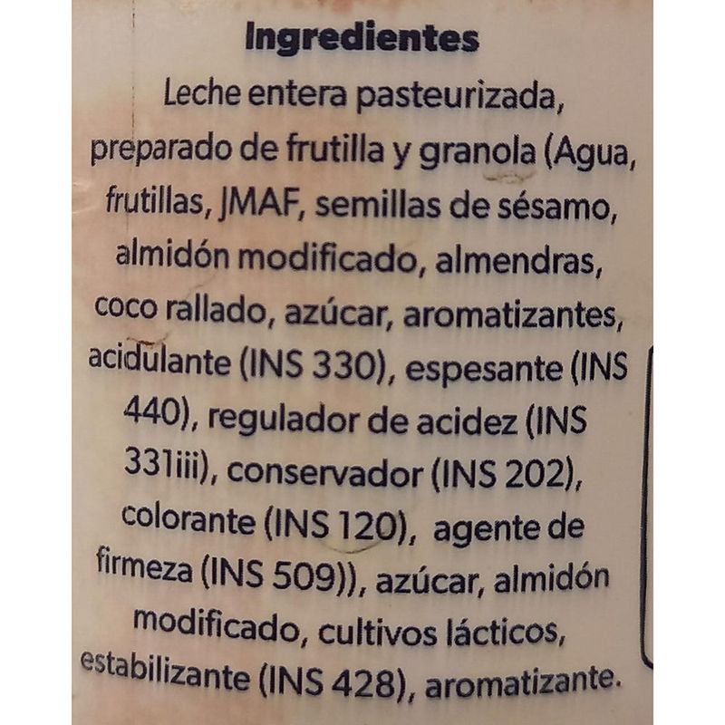 YOGURISIMO-licuado-de-frutilla-y-granola-260g-0