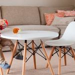 Mesa-Eames-infantil-blanca-en-madera-60x50-cm-2