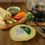 Queso-provolone-MAIA-en-fetas-al-vacio-x-250-g-2