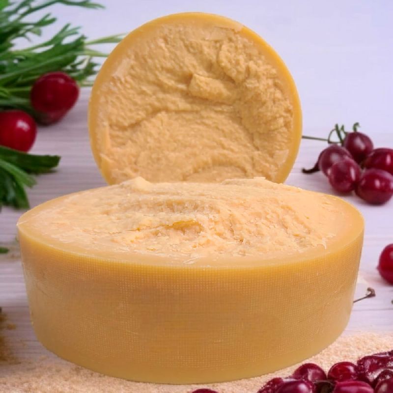 Queso-parmesano-MAIA-Horma-x-50-g-1