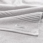 Toalla-para-Baño-70-x-140-cm-Gyo-Blanco-1